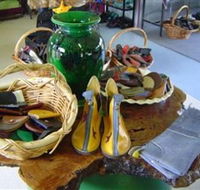 IshShoes - Goulburn Accommodation