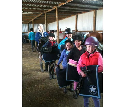 Saddle On Riding School - Goulburn Accommodation 8
