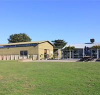Train Trak Wines - Goulburn Accommodation