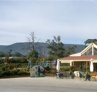 The Big Bouquet - Goulburn Accommodation