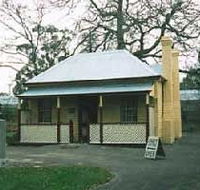 Adam Lindsay Gordon Cottage - Goulburn Accommodation