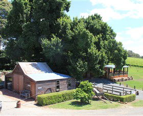Payne's Rise Winery - Goulburn Accommodation 0