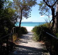 Greenfields Beach - Goulburn Accommodation
