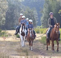 Horse Riding at Oaks Ranch and Country Club - Goulburn Accommodation
