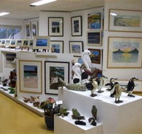 Huskisson Gallery and Picture Framing - Goulburn Accommodation