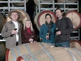 Lambert Estate Wines - Goulburn Accommodation 2