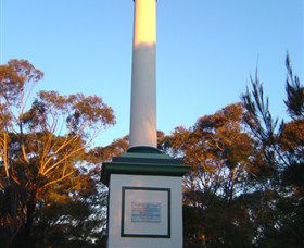 Mitchells Ridge Lookout - Goulburn Accommodation 0