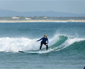 Surfaris Surf Camp - Goulburn Accommodation 1