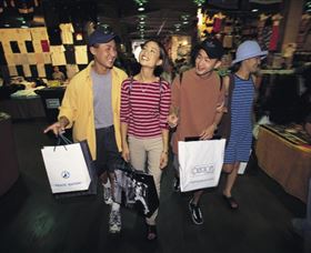 Paddys Markets At Haymarket - Goulburn Accommodation 1