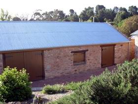 Reynella Horse Changing Station - Goulburn Accommodation 1