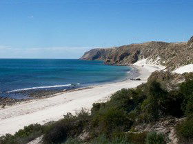 Morgan Beach - Goulburn Accommodation 0