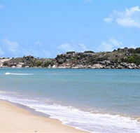 Dhamitjinya East Woody Island and Galaru East Woody Beach - Goulburn Accommodation