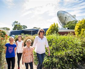 CSIRO Parkes Radio Telescope - Goulburn Accommodation 4