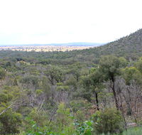Ben Hall's Cave walking track - Goulburn Accommodation