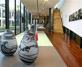 National Art Glass Collection - Goulburn Accommodation 2