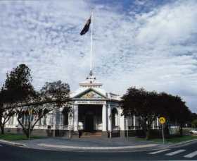 Museum Of The Riverina - Historic Council Chambers Site - Goulburn Accommodation 0