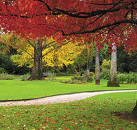Albury Botanic Gardens - Goulburn Accommodation