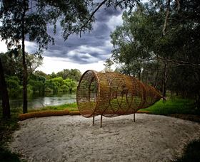 Wagirra Trail And Yindyamarra Sculpture Walk - Goulburn Accommodation 5