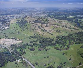Huon Hill Parklands - Goulburn Accommodation 2