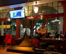 PJ O'Reilly's Irish Pub - Goulburn Accommodation 1