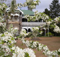 Saumarez Homestead - Goulburn Accommodation