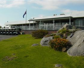 Tenterfield Golf Club - Goulburn Accommodation 0