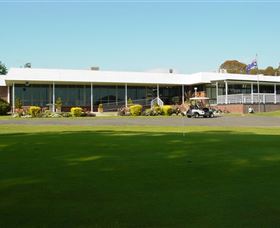 Tenterfield Golf Club - Goulburn Accommodation 4