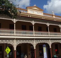 Childers Art Space CHARTS - Goulburn Accommodation