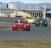 Wakefield Park Motor Racing Circuit - Goulburn Accommodation
