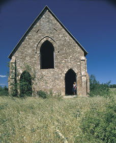 Wesley Church - Goulburn Accommodation 1