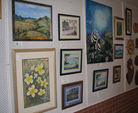 Clock Tower Gallery - Goulburn Accommodation 1