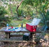 Broadwater Beach picnic area - Goulburn Accommodation