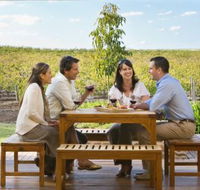 AD Tours and Charters - Goulburn Accommodation