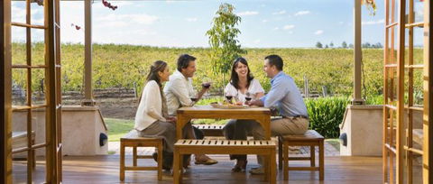 A&D Tours And Charters - Goulburn Accommodation 1