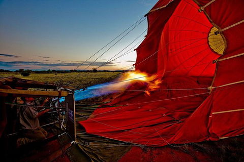 Early Morning Ballooning In Alice Springs - Goulburn Accommodation 5
