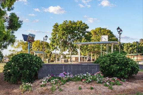 Coronation Park - Goulburn Accommodation 1