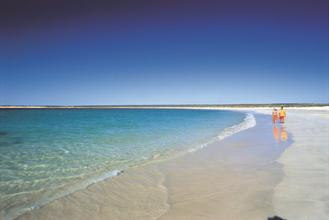 Gnaraloo Bay - Goulburn Accommodation 0