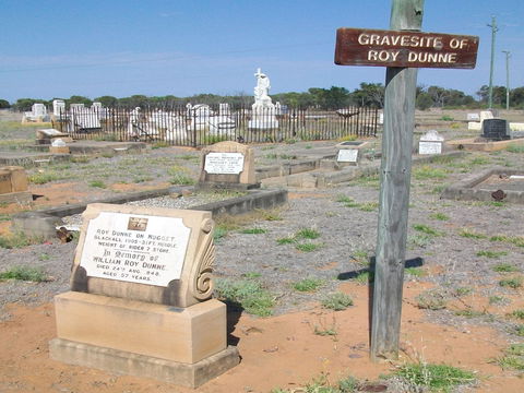 Blackall Cemetery - Goulburn Accommodation 1