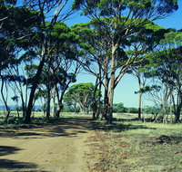 Dumbleyung - Goulburn Accommodation