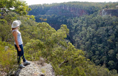 Glenbrook Gorge Track - Goulburn Accommodation 0