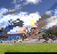 Goulburn and District Racing Club - Goulburn Accommodation