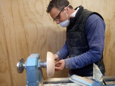 Make A Bowl Woodturning - Goulburn Accommodation 1