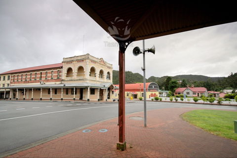 Queenstown - Goulburn Accommodation 0