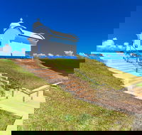 Tacking Point Lighthouse - Goulburn Accommodation