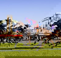 Hawkesbury Race Club - Goulburn Accommodation