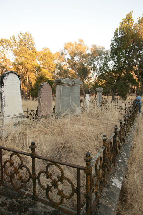 Mathoura Pioneer Cemetery - Goulburn Accommodation 1