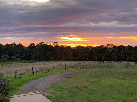 Naturally Balanced Myotherapy - Goulburn Accommodation 1