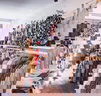 The Country Outfitters - Goulburn Accommodation