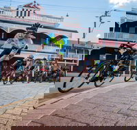 The West Side Story - Avon River Cycle Trail - Goulburn Accommodation