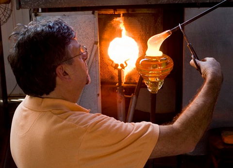Eamonn Vereker Glass Studio And Gallery - Goulburn Accommodation 1